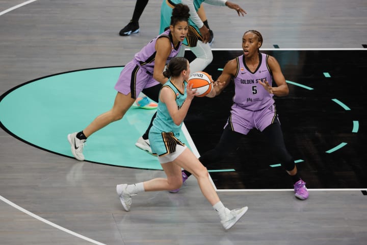 New York Liberty vs Golden State Valkyries